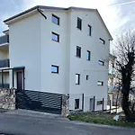 Appartments Sara *