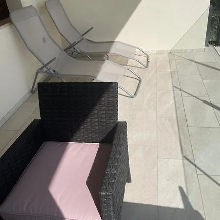 Appartments Sara * 卓得诺沃